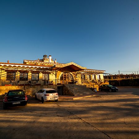 Hotel De Montana Rubielos Рубиелос де Мора Екстериор снимка