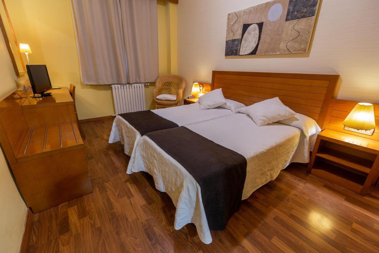 Hotel De Montana Rubielos Рубиелос де Мора Екстериор снимка